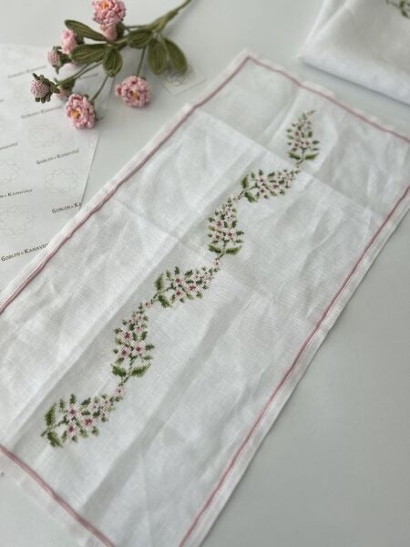 Floral Kanaviçe Mutfak Çay Örtüsü ve Runner