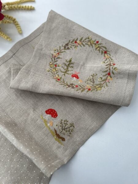 Mantar Çember Desenli Runner Kanaviçe Malzeme Kiti