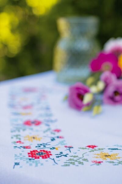 Vervaco Kanaviçe Kare Masa Örtüsü 80x80 cm PN-0169697