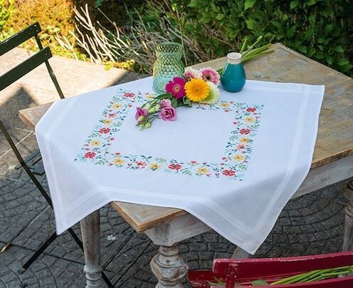 Vervaco Kanaviçe Kare Masa Örtüsü 80x80 cm PN-0169697