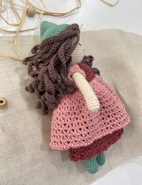 Amigurumi Pembe Elbiseli Bebek