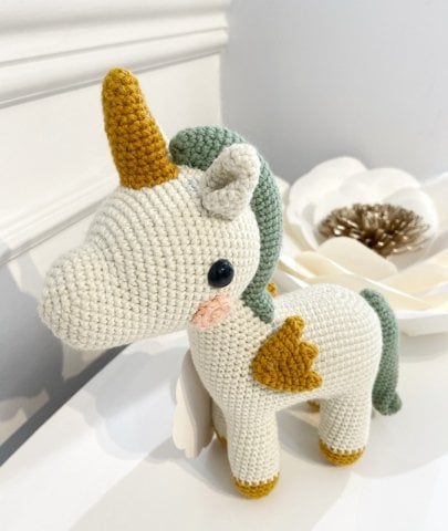 Unicorn Mavi