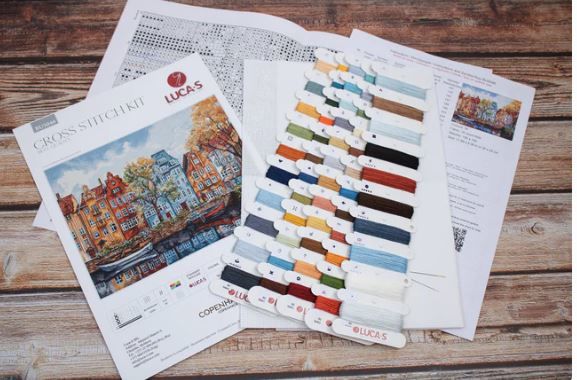 Luca-s Art Goblen Baskısız Kanaviçe Kiti Copenhagen BU5046