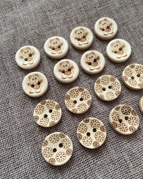 Desenli Ahşap Düğme