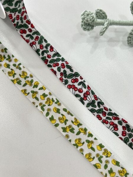 Pamuk Kenar Biyesi Meyve Desenli 18mm