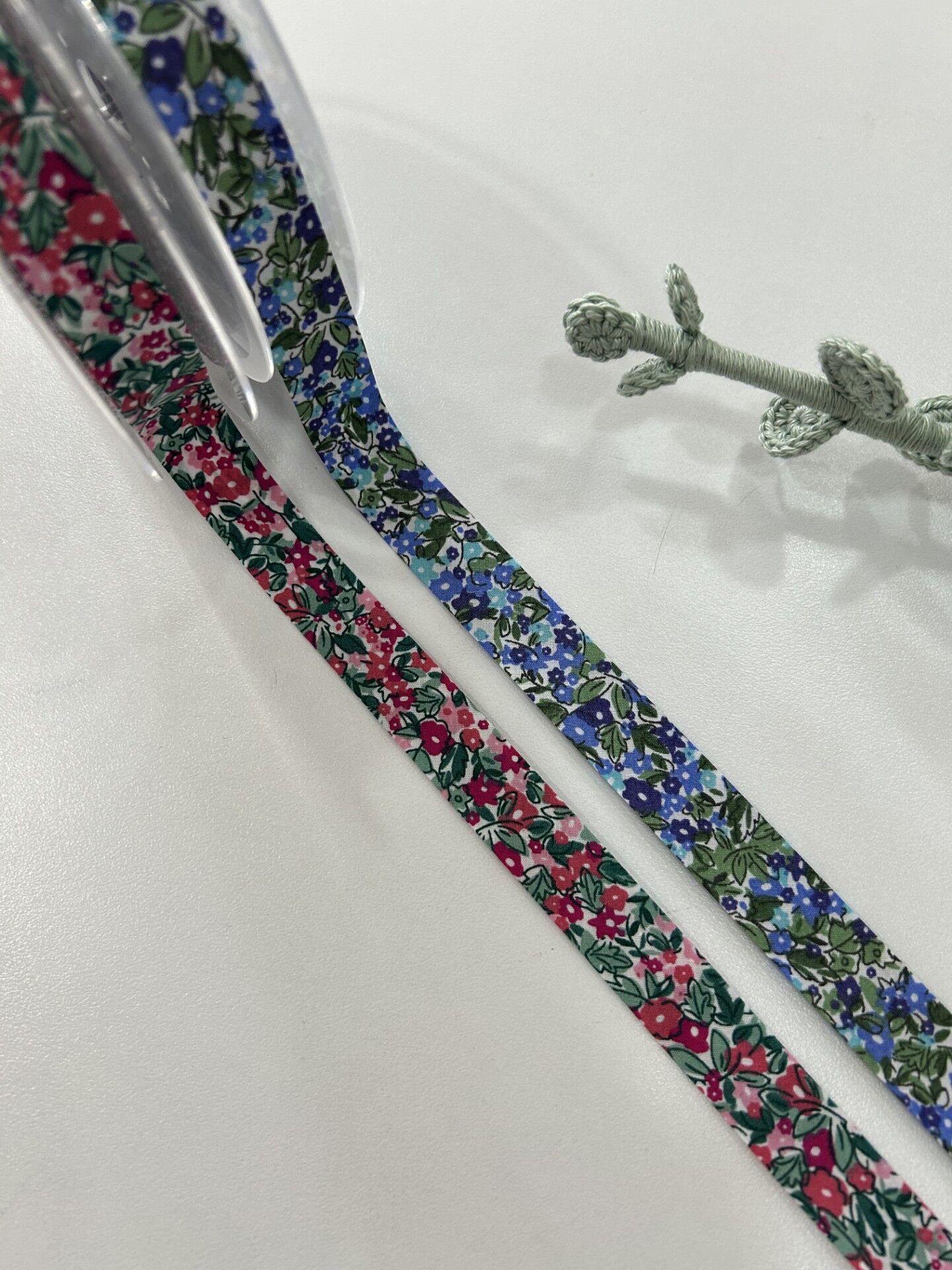 Pamuk Kenar Biyesi Bahar Desenli 18mm