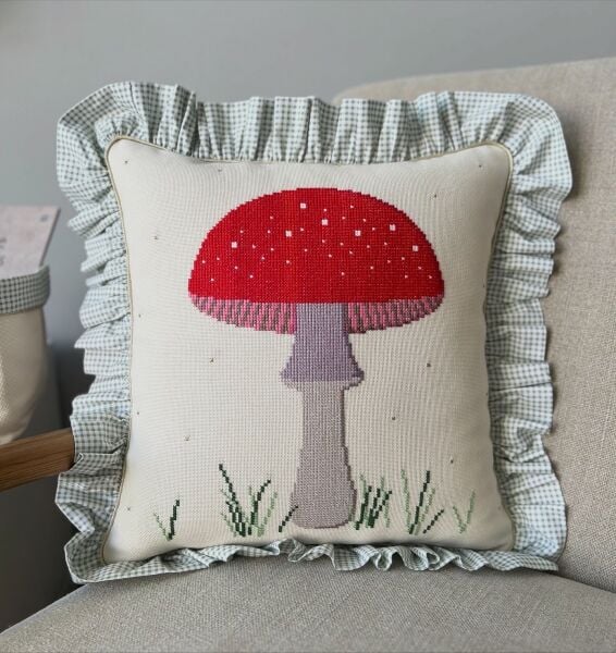 Mantar İşlemeli Yastık + Organizer Kanaviçe Malzeme Kiti