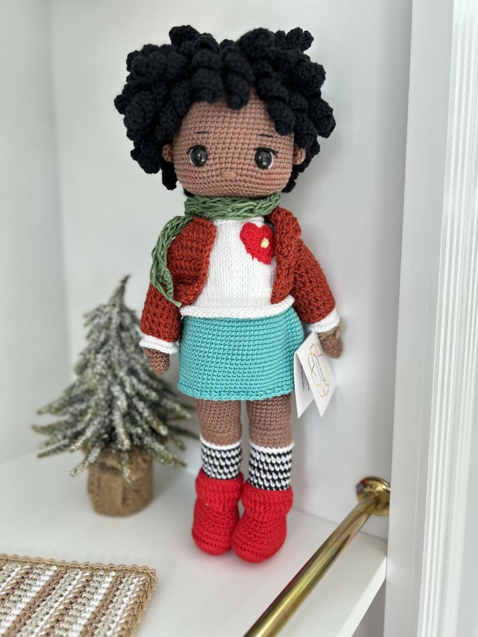 Esmer Elina Bebek Amigurumi