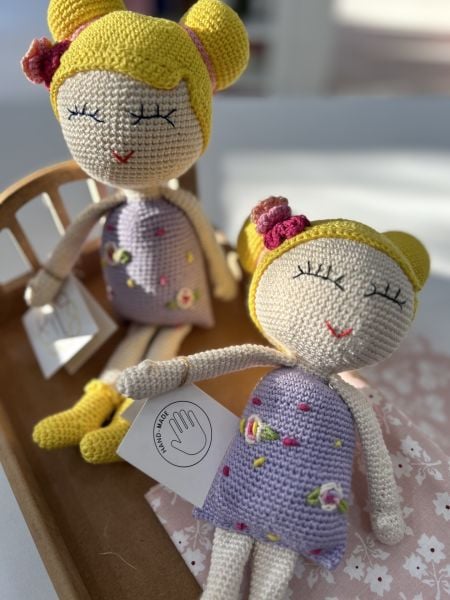 Amigurumi Parla Bebek Lila Elbiseli