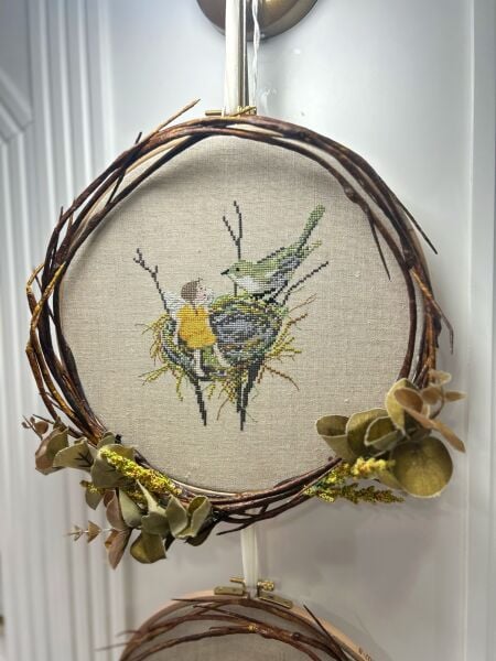 Kapı Süsü Çelenk Kanaviçe İşlemeli Kuş Yuvası