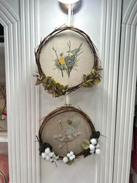 Kapı Süsü Çelenk Kanaviçe İşlemeli Kuş Yuvası