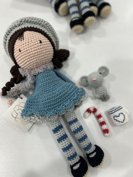 Amigurumi Şapkalı Kız