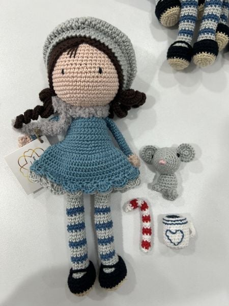 Amigurumi Şapkalı Kız