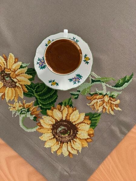 Ay çiçekli Kanaviçe Runner Malzeme Kiti