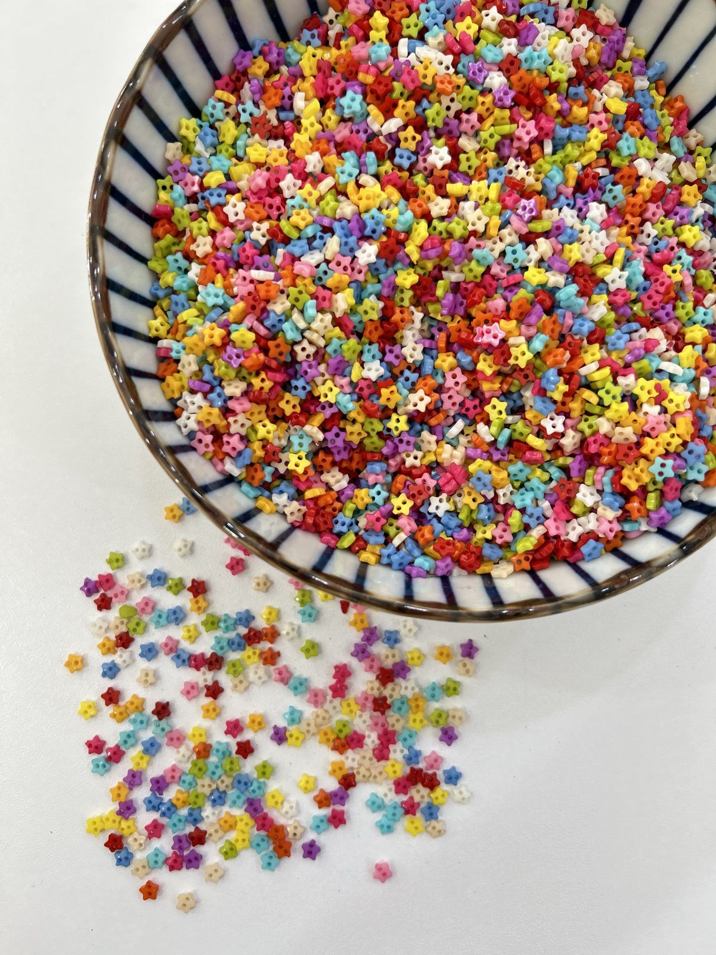 Minik Yıldız Figürlü Amigurumi Düğmesi