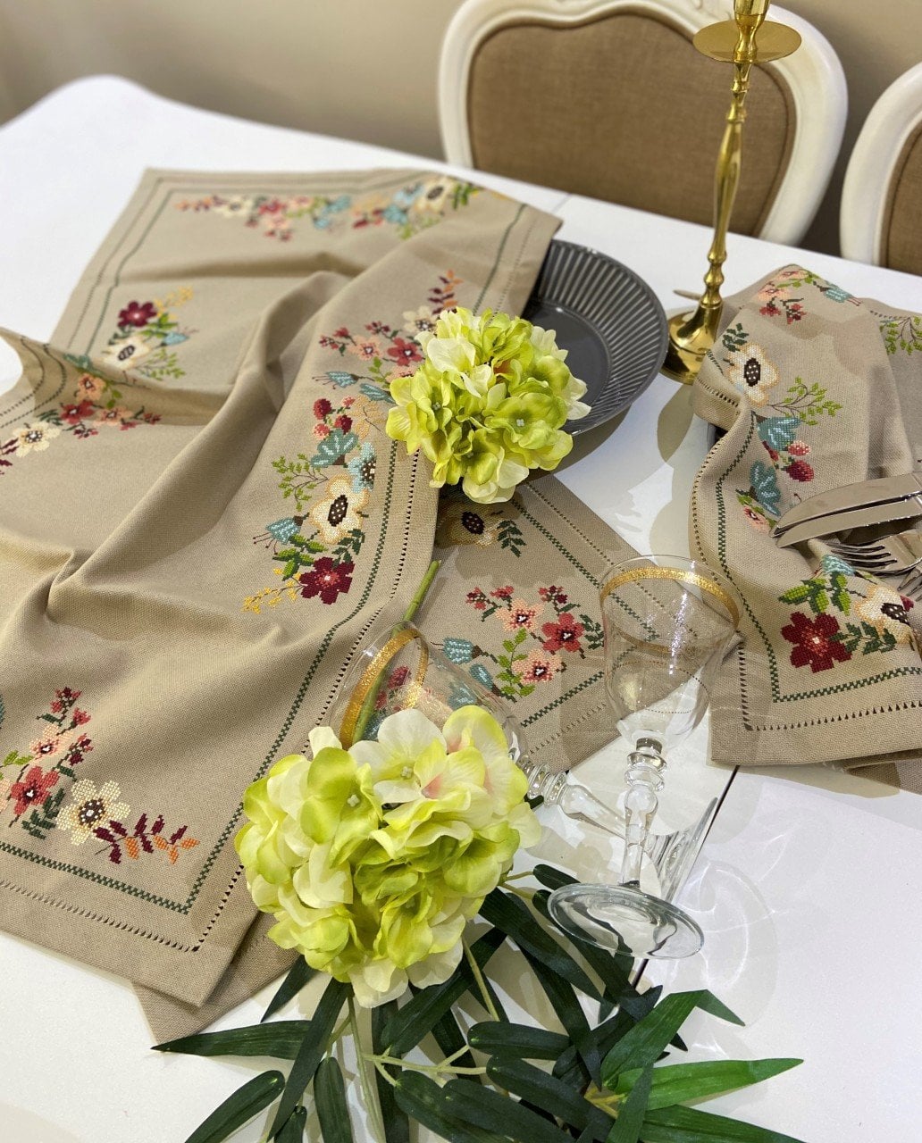 Kanaviçe İşleme Salon Takım Kiti